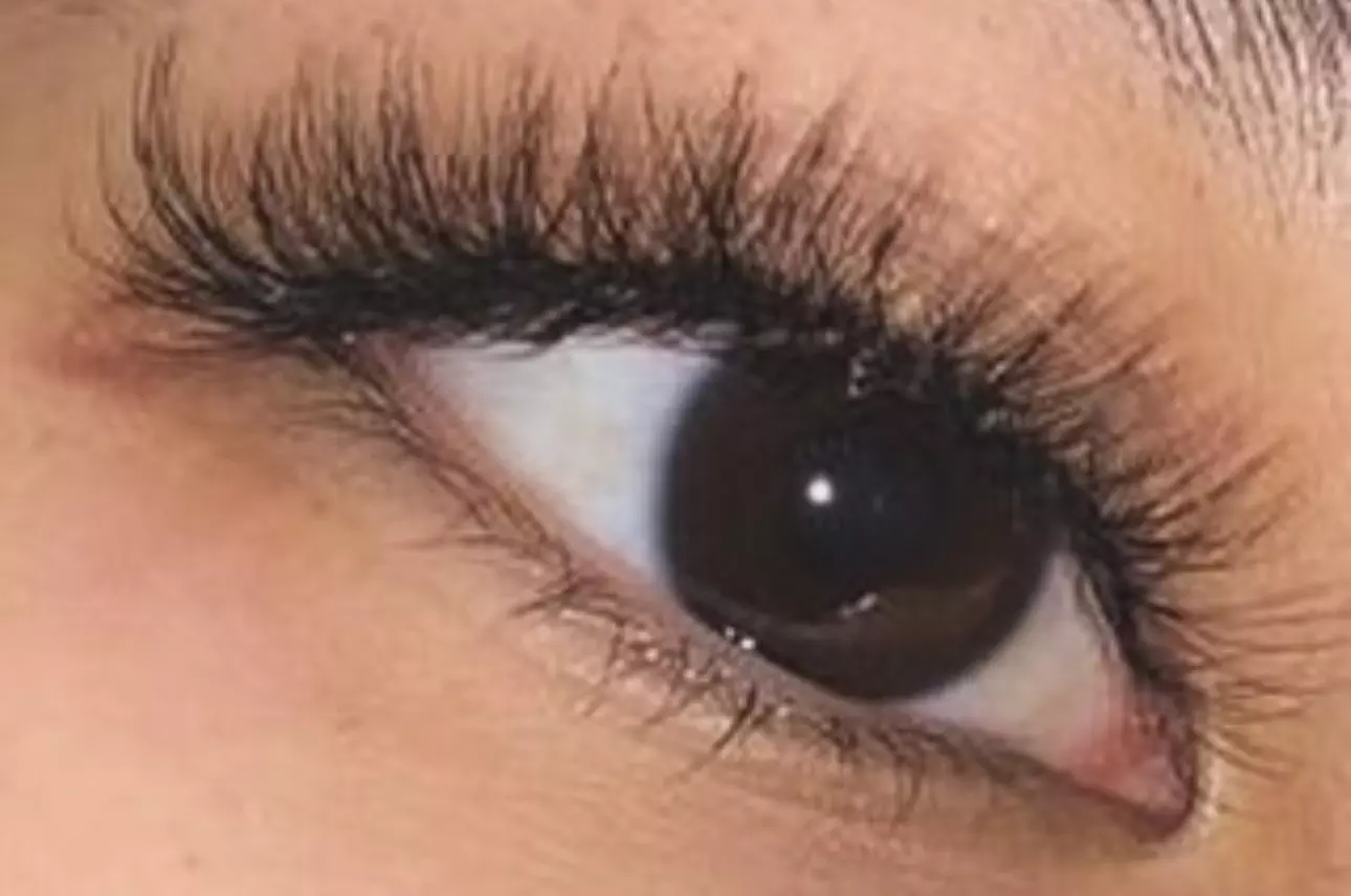 Up to 61% Off on Eyelash Extensions at Yimin tan - Primary Image