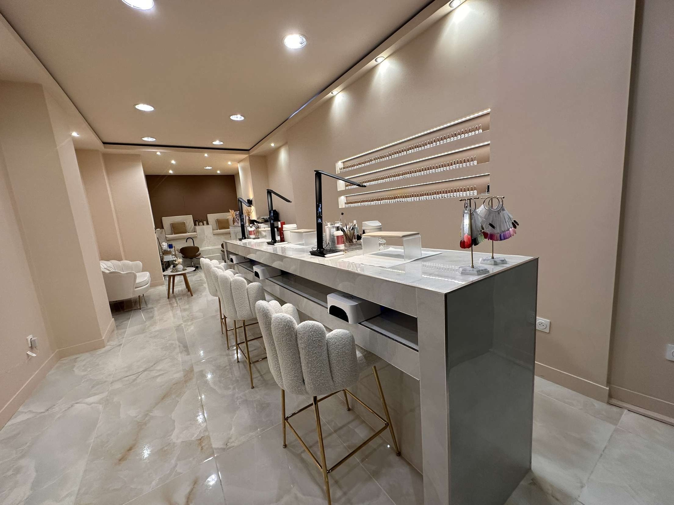 Jusqu'à 41% de réduction sur Beauté des mains chez Fonails