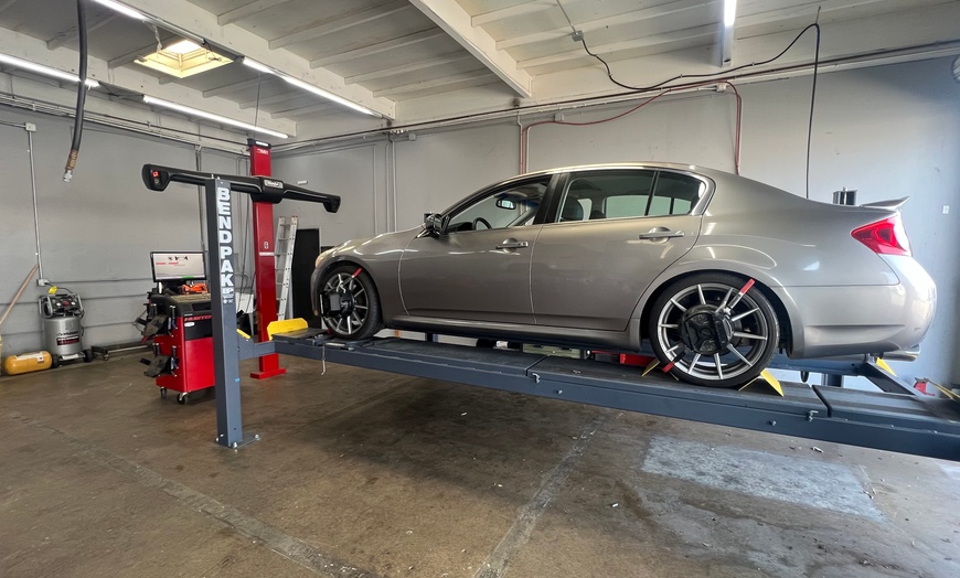 Image 6: Up to 55% Off on Wheel Alignment / Balancing at J&H Auto Repair