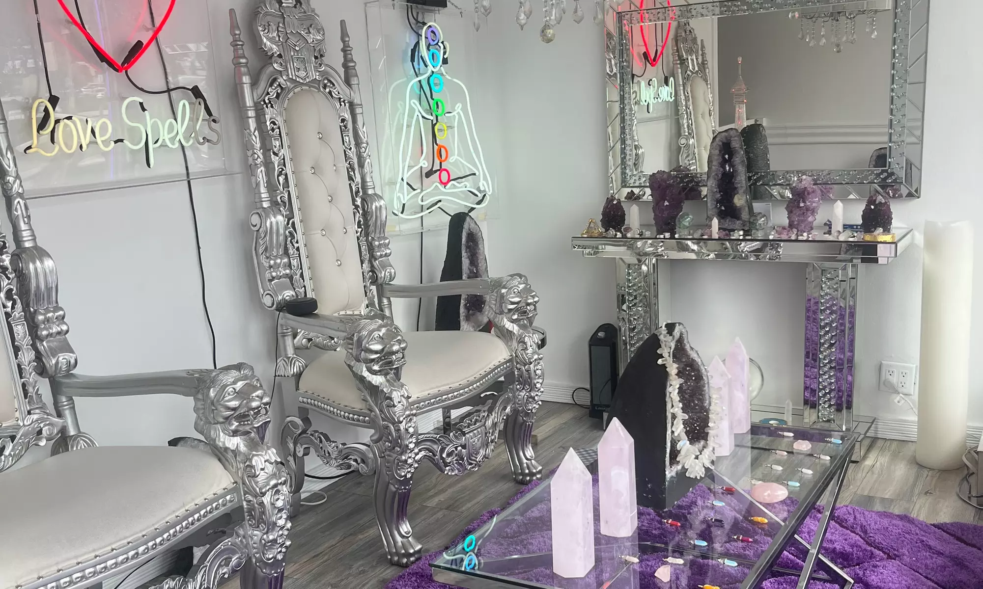 Up to 50% Off on Psychic/Astrology/Fortune Teller at Psychic spiritual Palace - Primary Image
