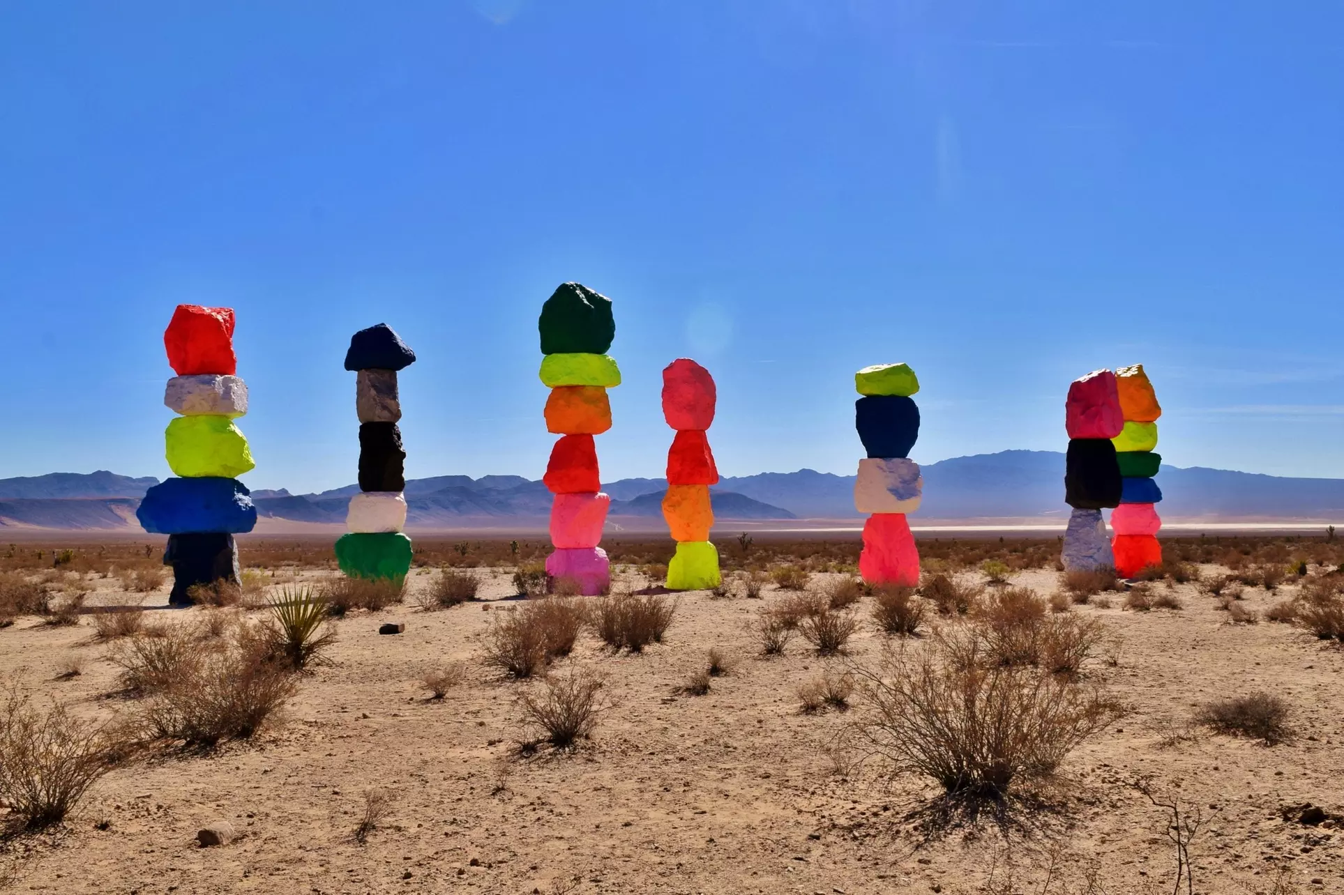 Up to 22% Off 3 Hour Las Vegas, Dry Lake, and Seven Magic Mountains Guided Tour - Second Medium