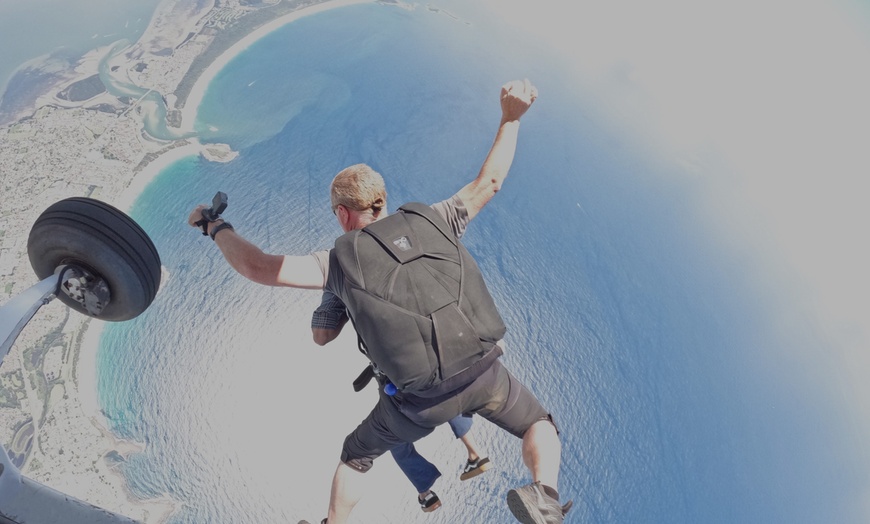 Image 2: Up to 20% Off on Parachuting / Skydiving (Ride / Experience) at BIGWAVE SKYDIVE