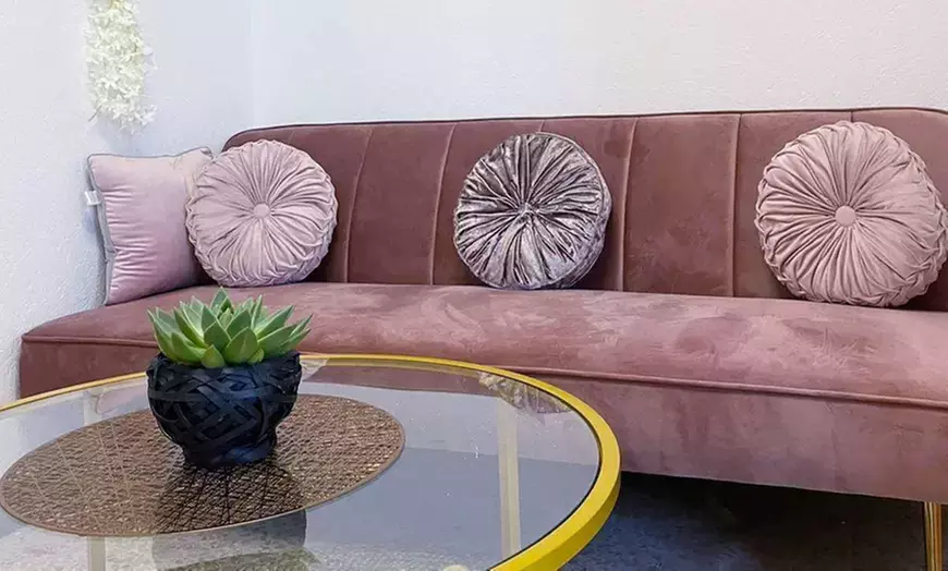 Éclat du visage à Aix : Kobido, Hydraface ou nettoyage profond