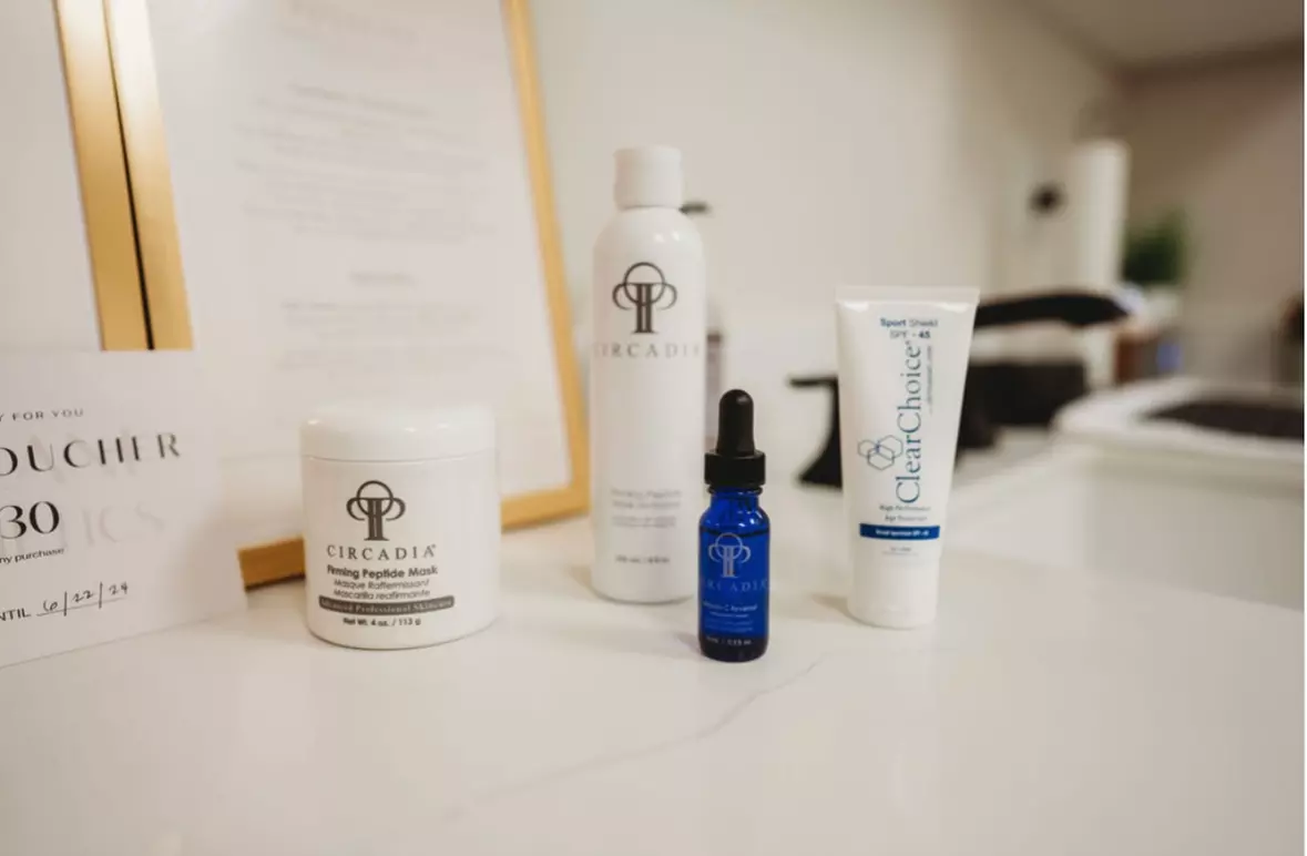 Luxury Facial, Hydrate and Refresh Facial