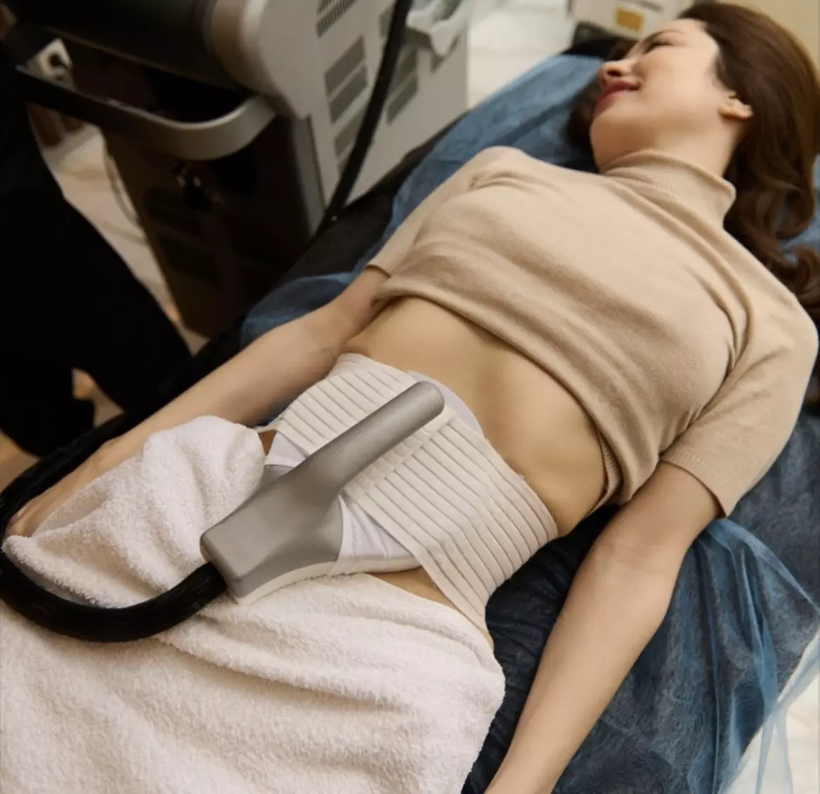 One or Two Lymphatic Drainage Massage + Cavitation & Radio Frequency