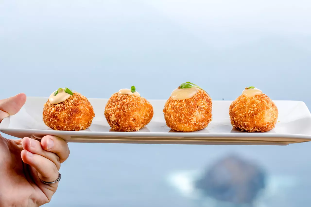 Menú degustación para 2 personas con vistas panorámicas