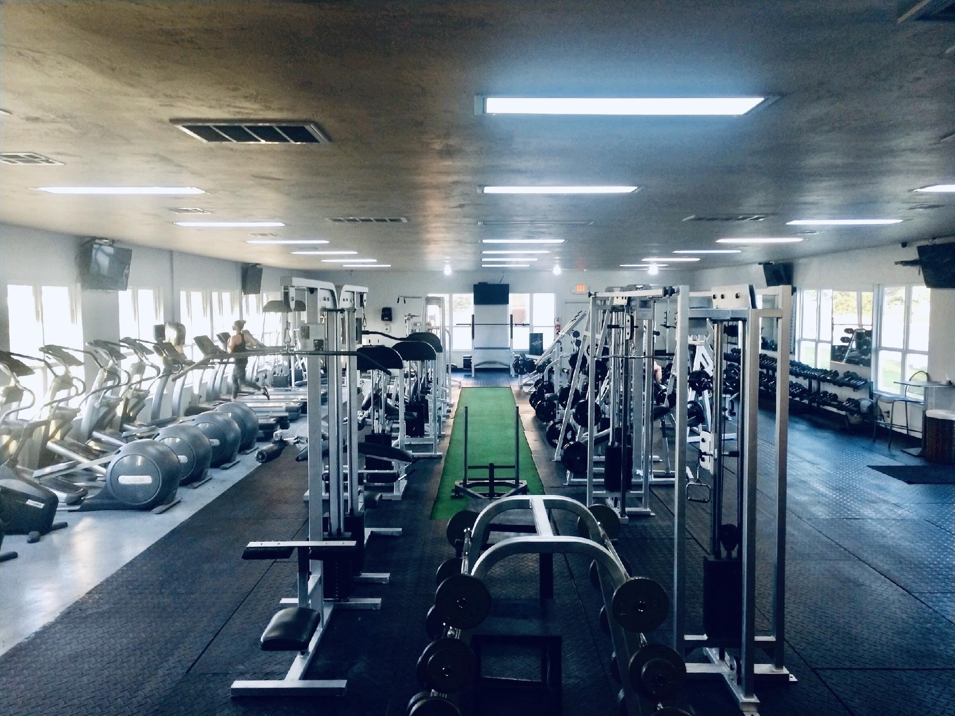 Up to 20% Off on 1 Month Gym Membership for 1 or 2 Members!