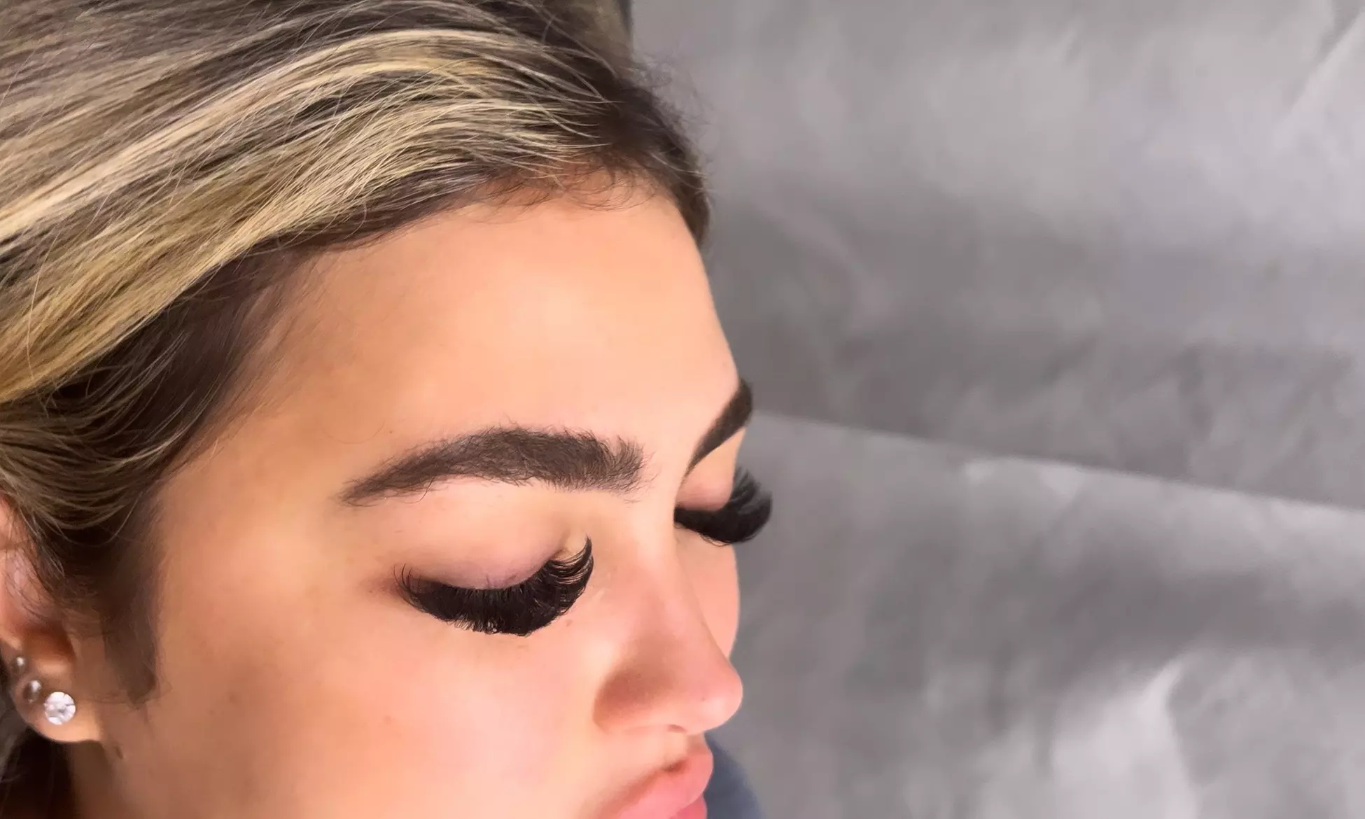 Up to 45% Off on Eyelash Extensions at Aesthetically Glam