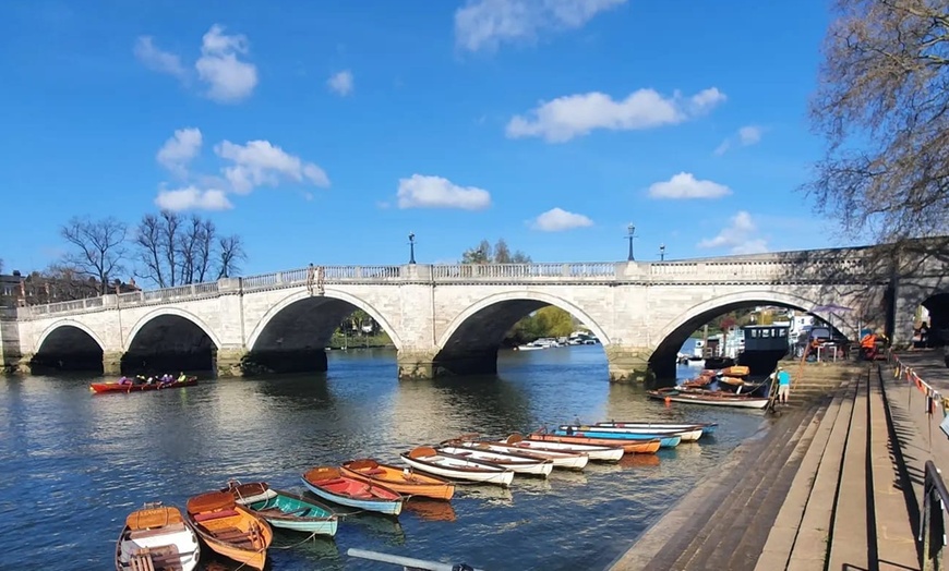 Image 3: One-Hour Boat Rental from Richmond Rowing Boat Hire