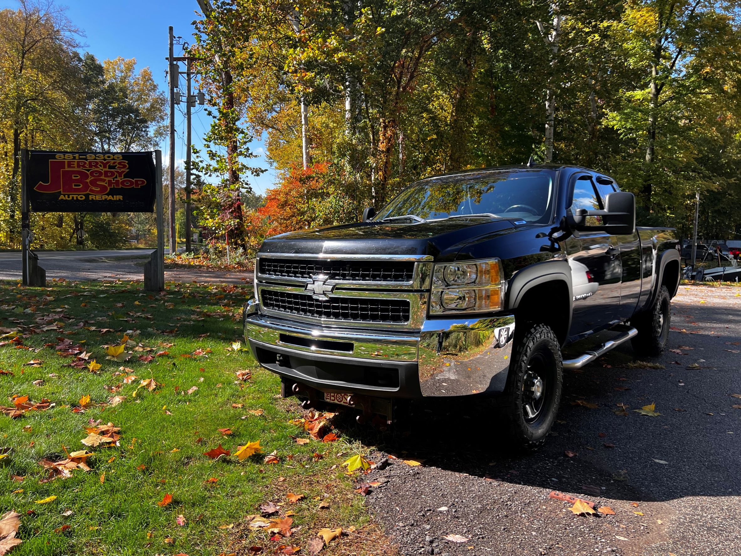 Get Your Car's Interior and Exterior Detailed Now