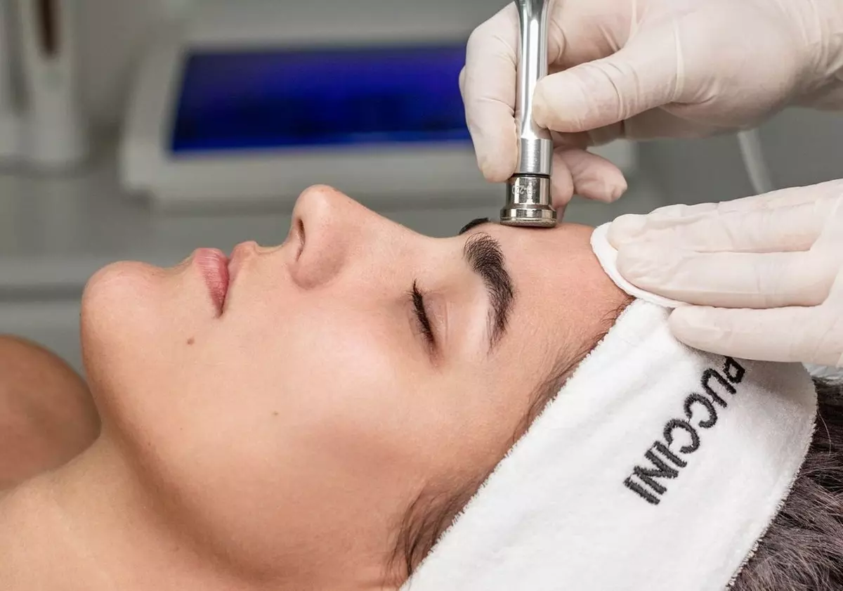 Refresh your Skin with 1, 2, or 3 Microdermabrasion Facials (75-Min)