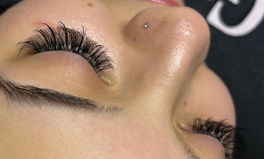 Image 11: Transform Your Lashes: Classic, Hybrid or Volume Eyelash Extensions 