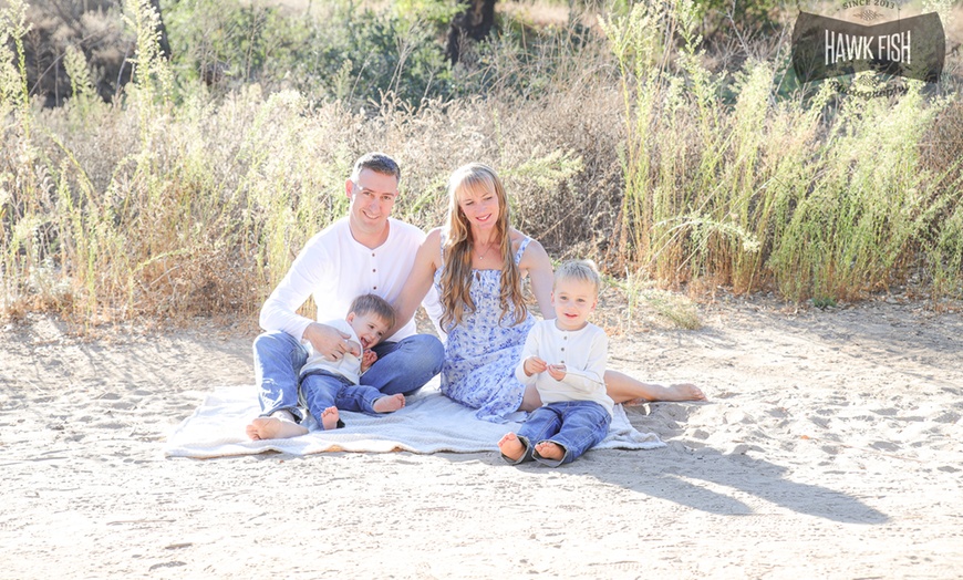 Image 6: Capture Beautiful Moments with a 30-minute Mini Outdoor Photo Shoot
