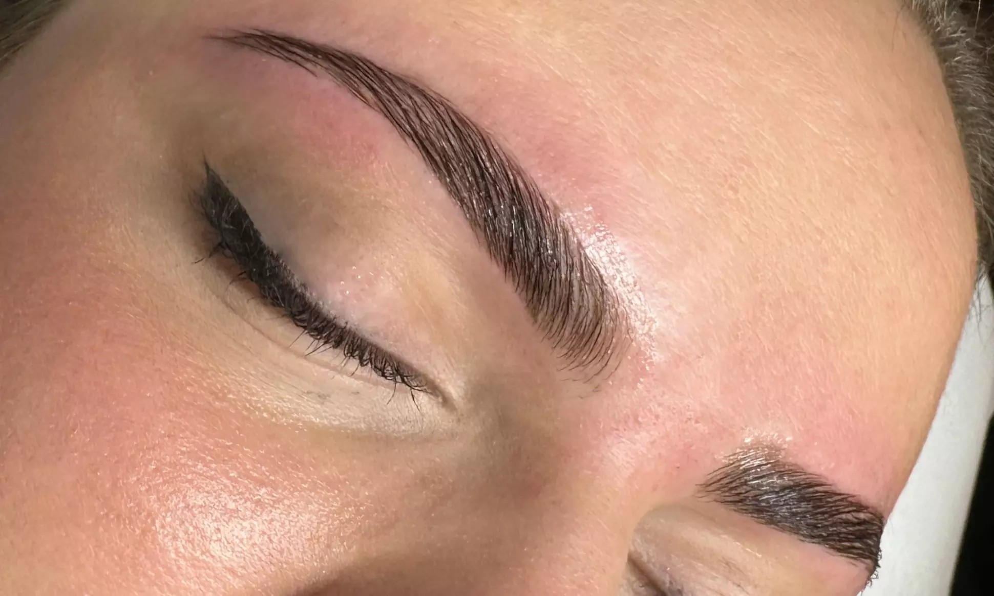 Up to 41% Off on Eyebrow Tinting at Gelicas Skin at AM Salon Studio - Second Medium