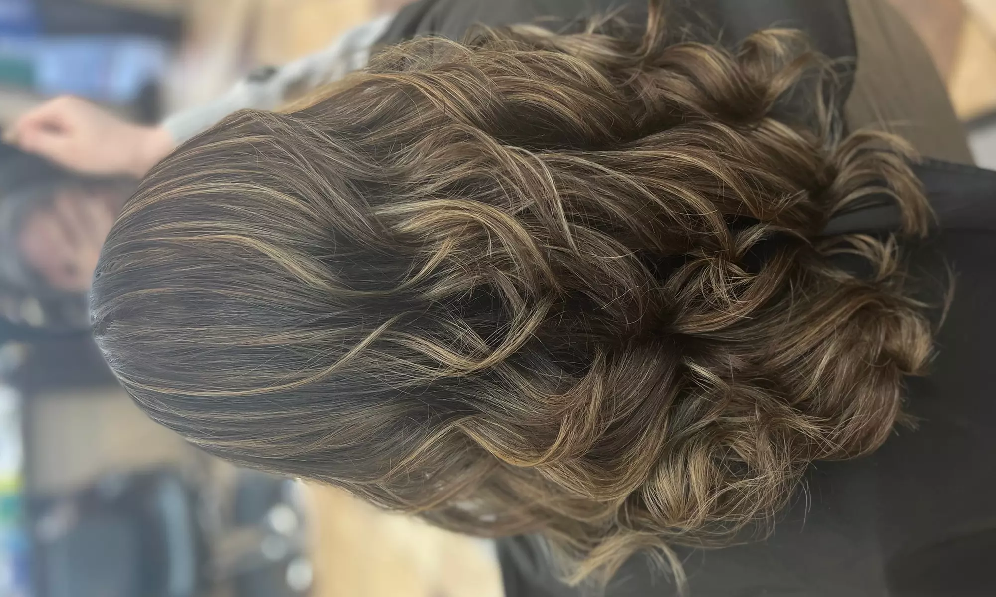 Transform Your Look with a Haircut and Color Service