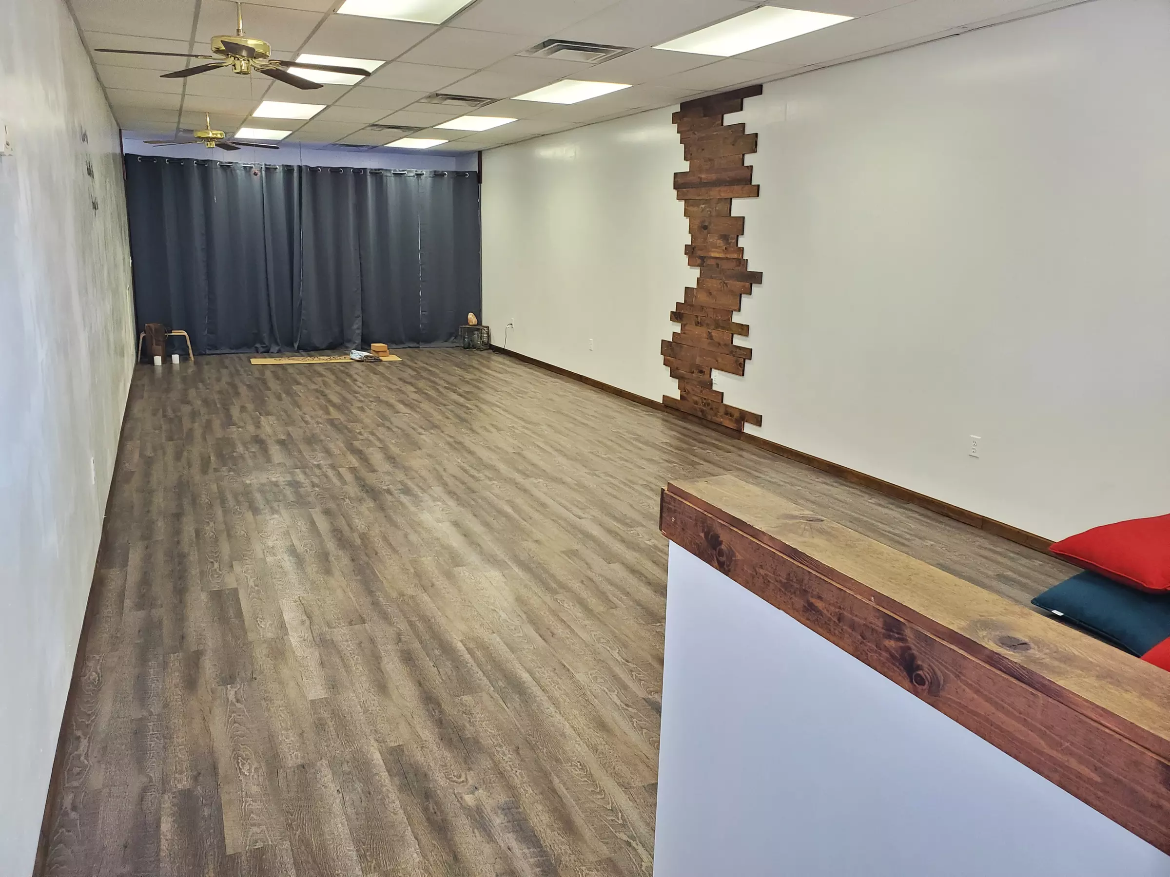 Up to 20% Off on Yoga at Spark. - Second Medium