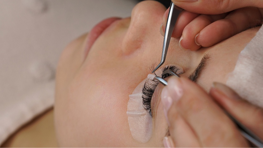 Explore Eyelash Technician Online Course for Beauty Skills