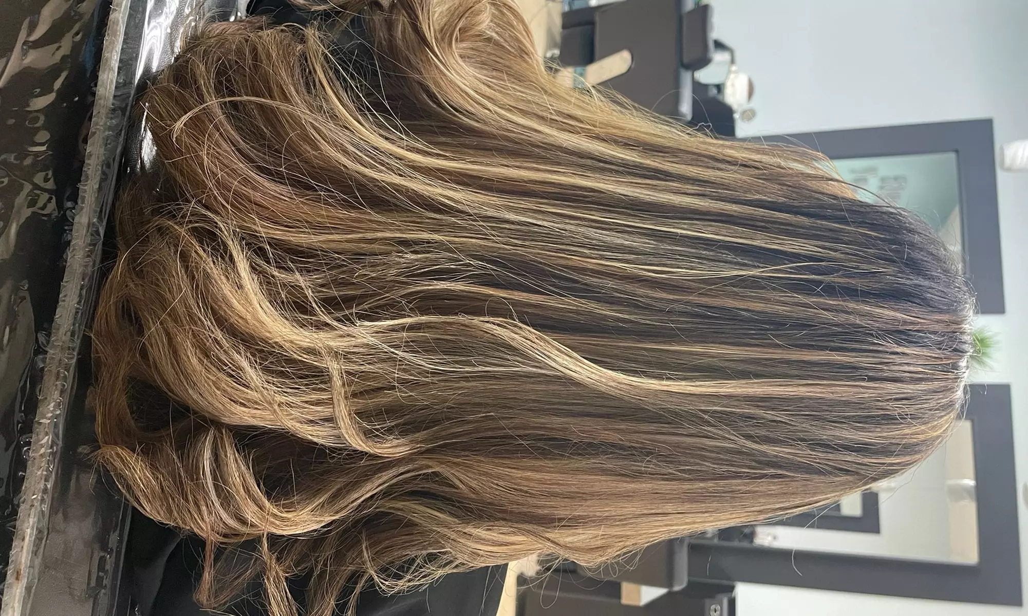 Revamp Your Look with Single, Partial or Full Highlights Color & Style