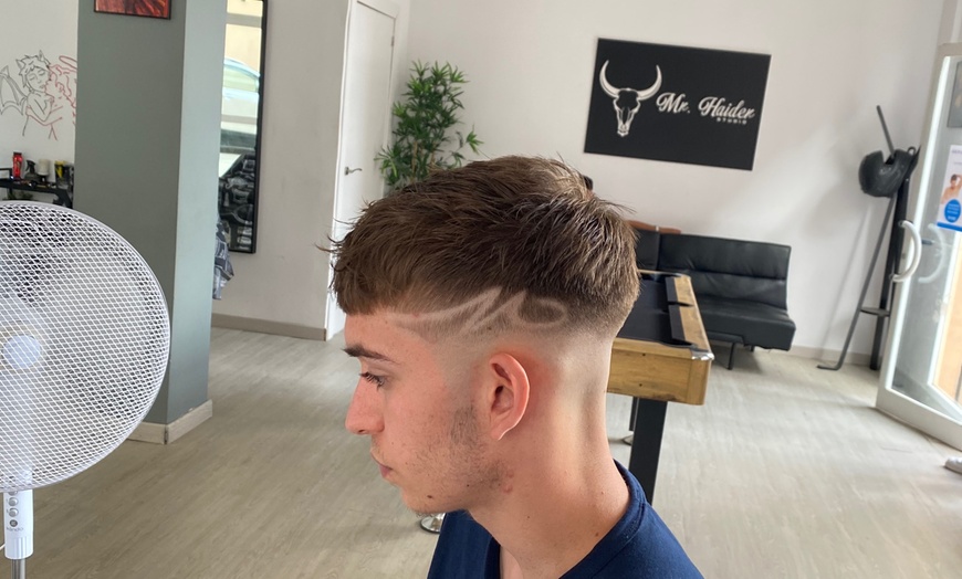 Image 4: Peluquería - Corte de pelo - Hombre/Barbero en Mr.Haiderstudio