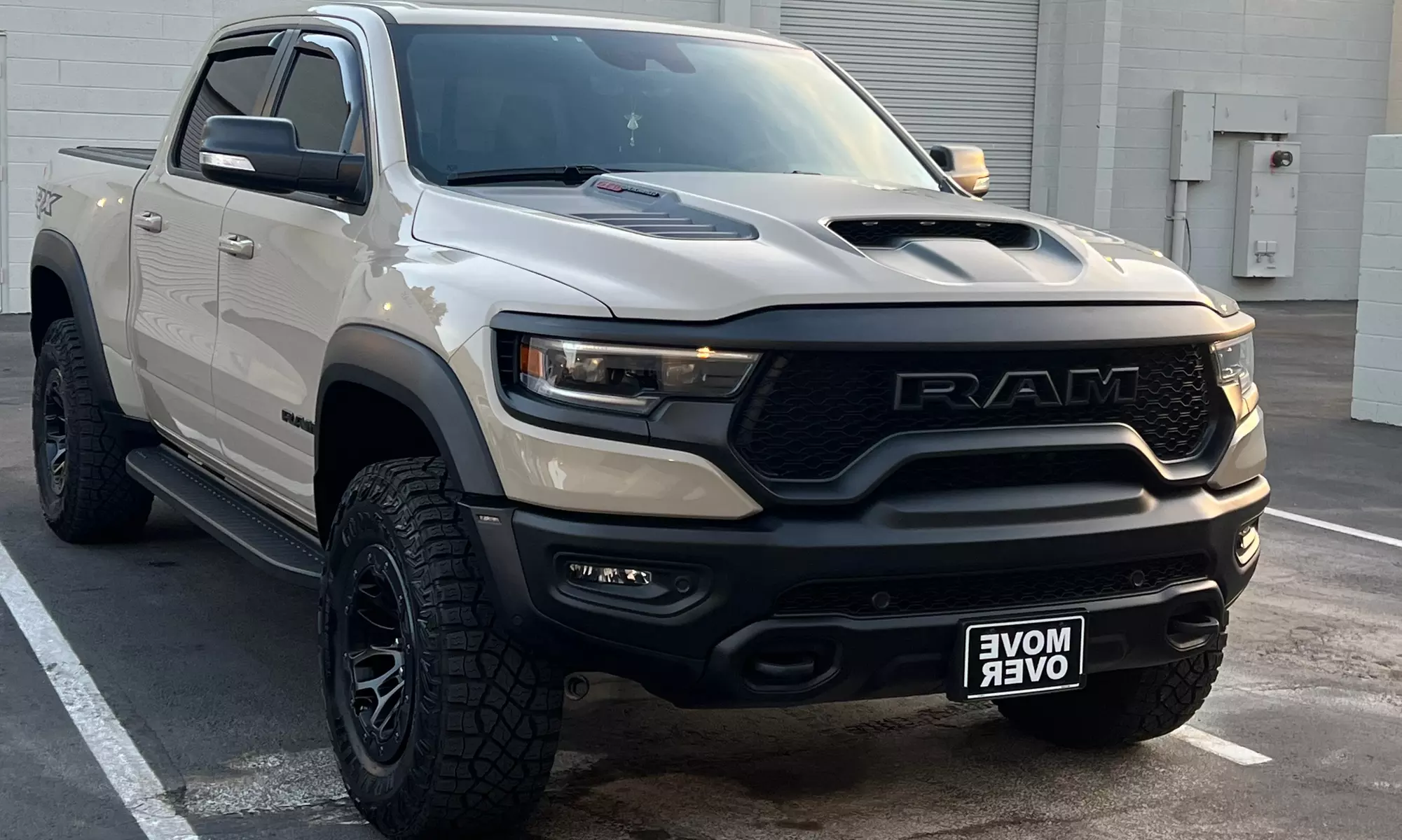 Up to 32% Off on Exterior & Interior Car Detail at 4Bros Auto Detailing & Ceramic Coating - Primary Image