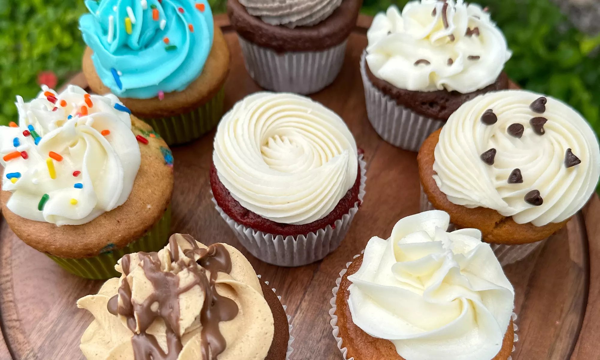 Up to 29% Off on Cupcake Bakery at Oahu Cakes - Primary Image