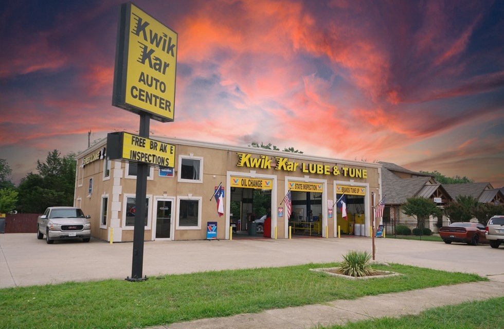 Synthetic, Semi-Synthetic or Conventional Oil Change