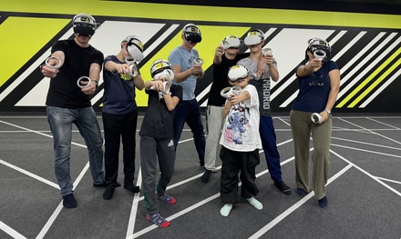 Für 4 Personen Mo-Fr 17-22 Uhr: 60 Min. VR Arena Freewalk-Spiel ab 12 Jahren