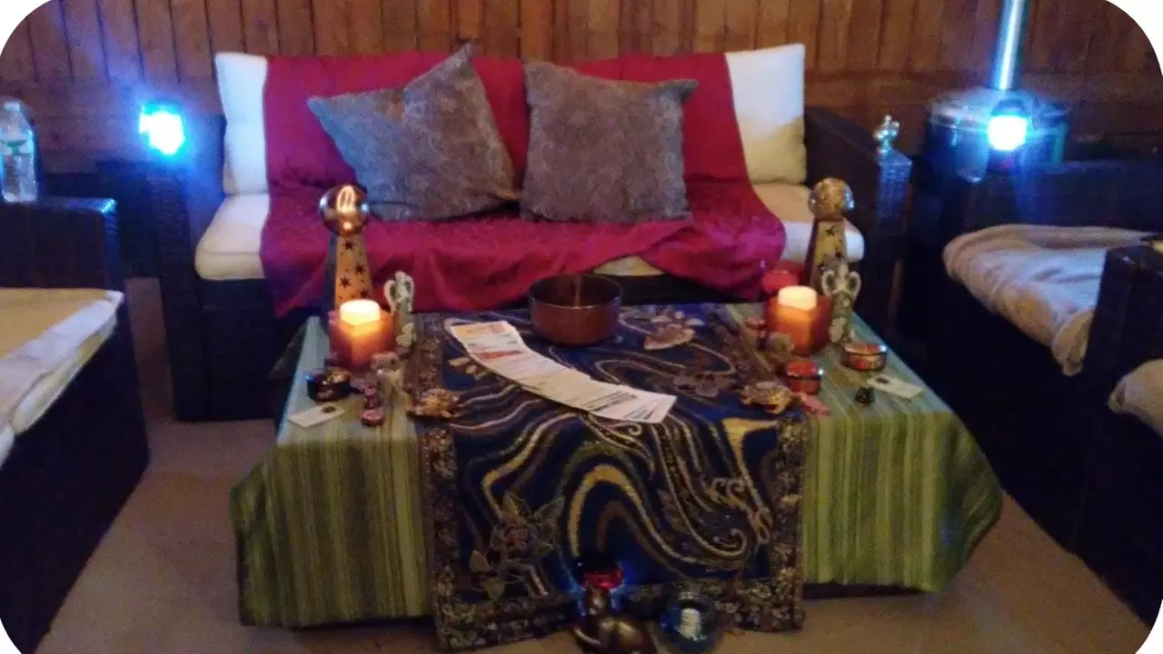 Up to 46% Off on Online Tarot Card Reading at ALEX YOUR FORTUNE TELLER - Second Medium