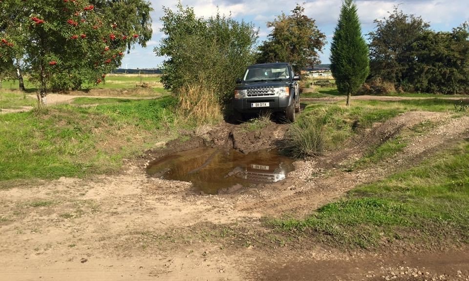 Up to 50% off 4×4 Off-Road Driving Experience
