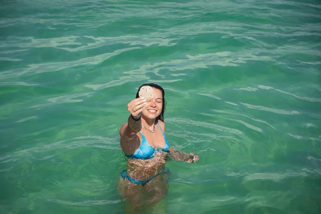 Private Four-Hour Luxury Boat Rental with Captain - Gulfport