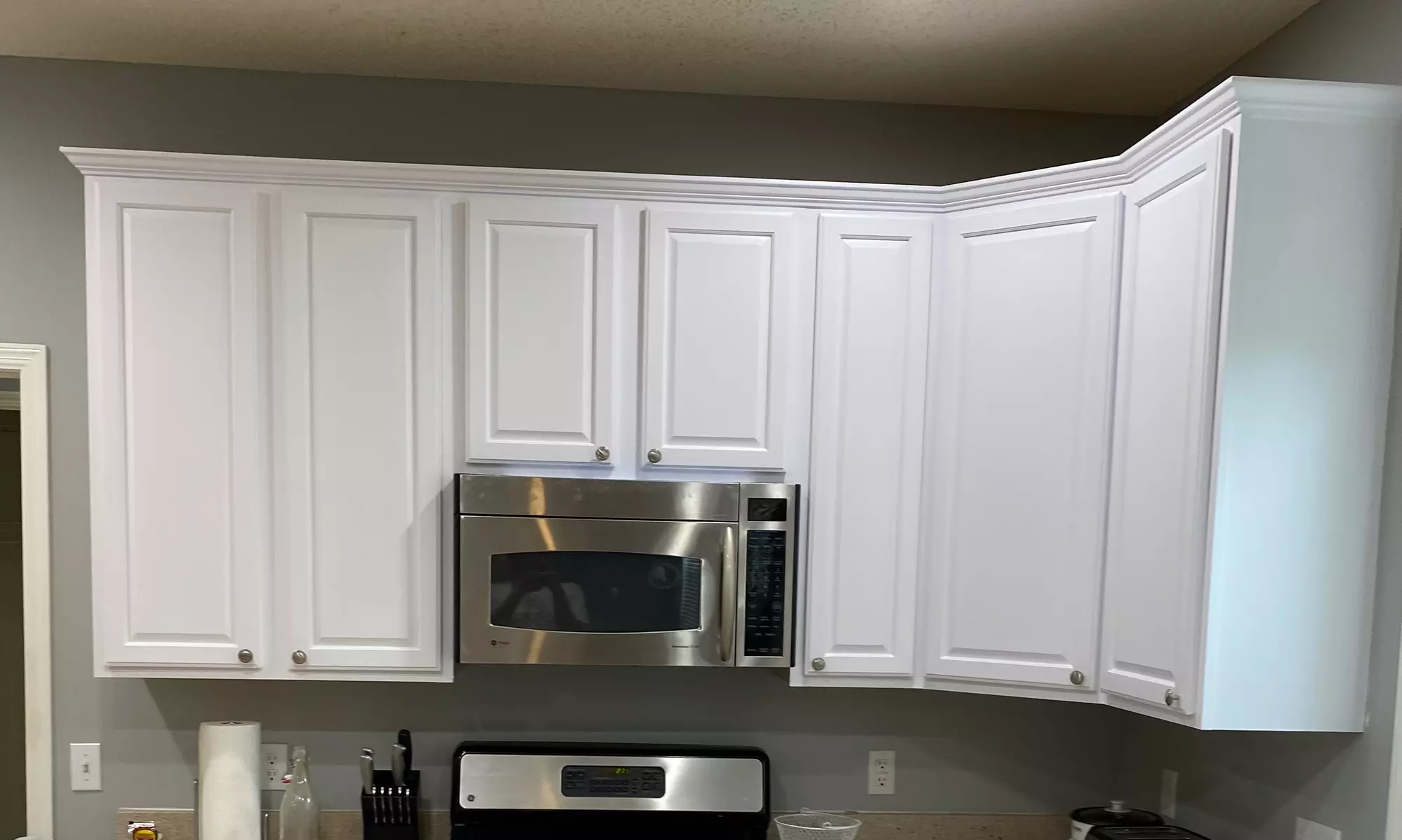 Up to 36% Off on Interior Home Painting at Midwest Handy-Pro - Primary Image