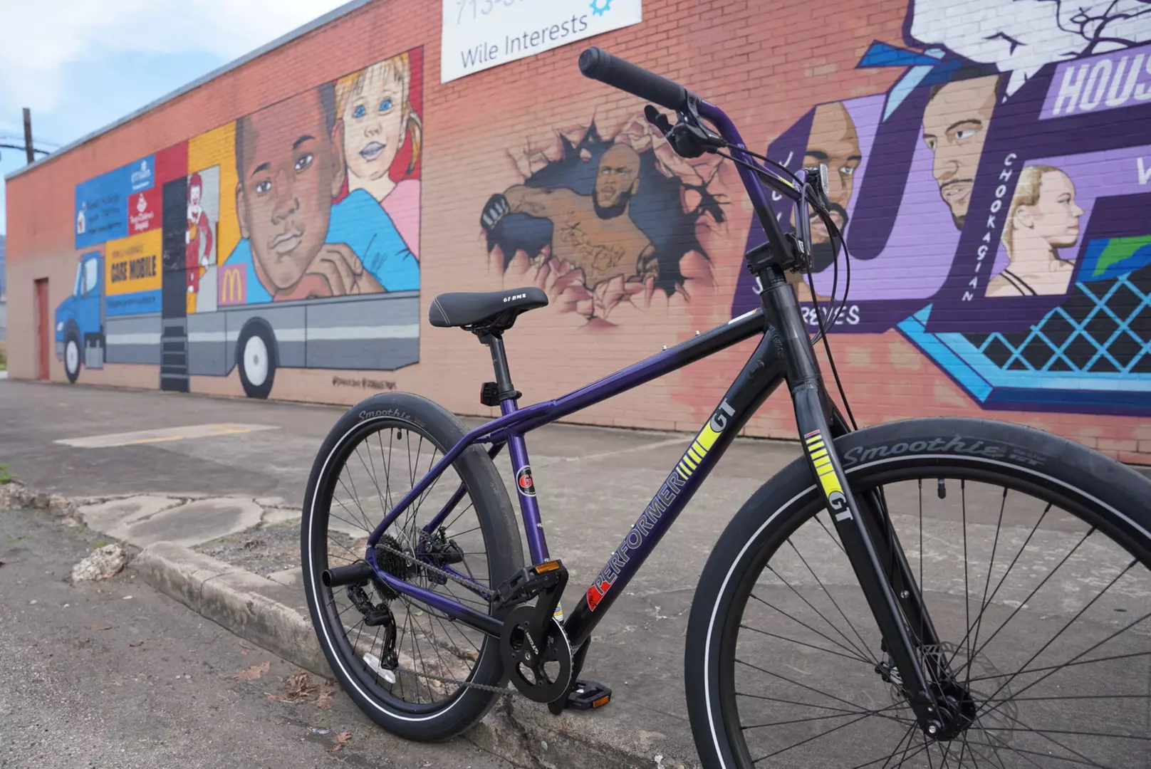 Up to 45% Off on Bike / Bicycle Rental at EaDo Bike Co - Second Medium