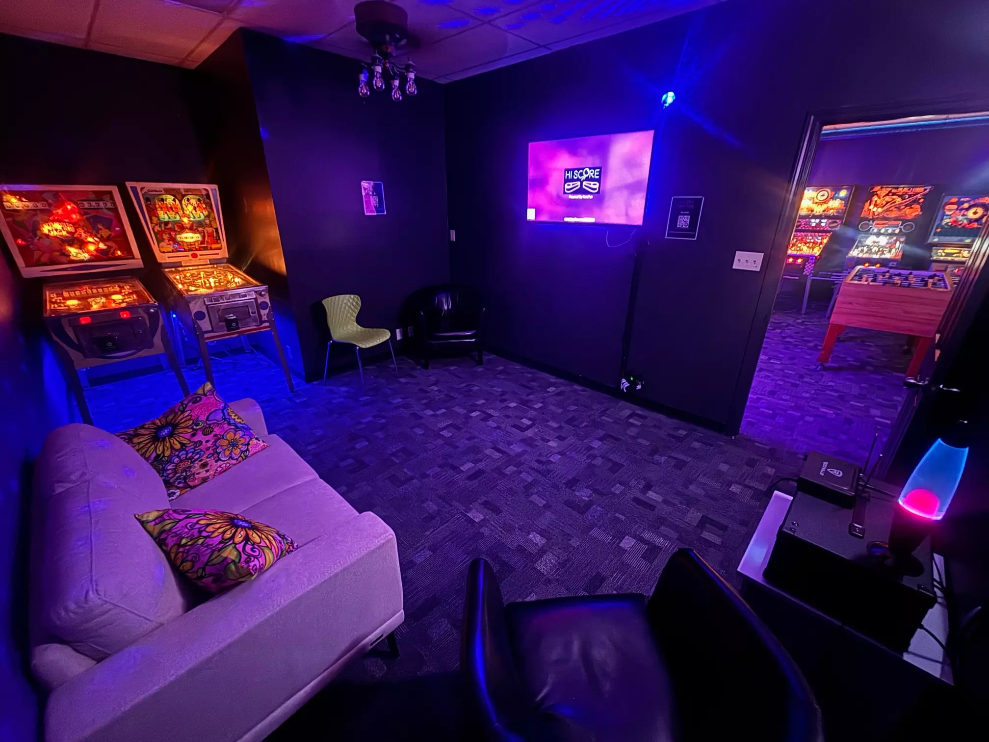 Unlimited Arcade Fun Open Play for 1, 2, or 4 Guests at HI Score (Up to 50% Off) - Second Medium