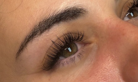 Full Set of Lash Extensions ANYSTYLE - Hideout Beauty