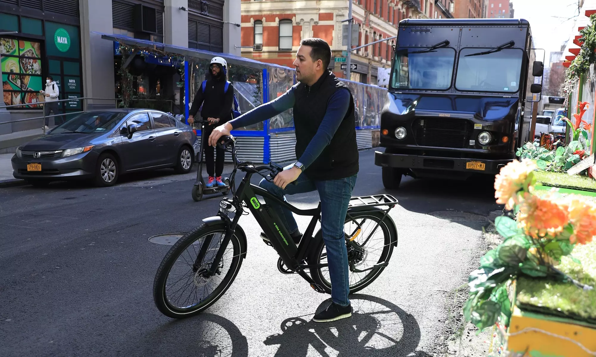 Up to 10% Off on Bikes / Cycling / Mountain Biking (Retail) at WHIZZ - Second Medium