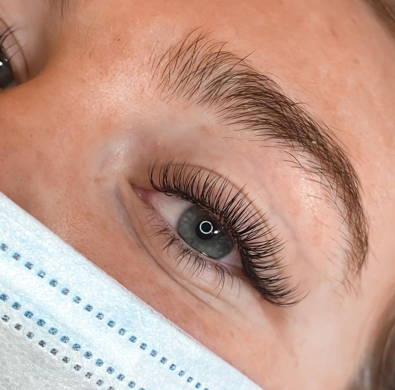 Up to 30% Off on Eyelash Extensions at Simply Golden Beauty Co.