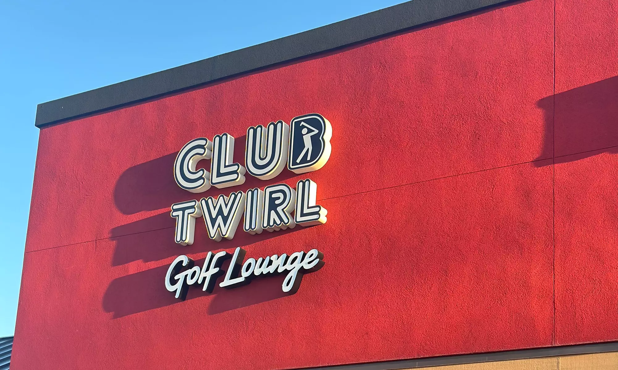 Tee Off at a Premier Indoor Golf Spot for 1-3 Hours in Phoenix