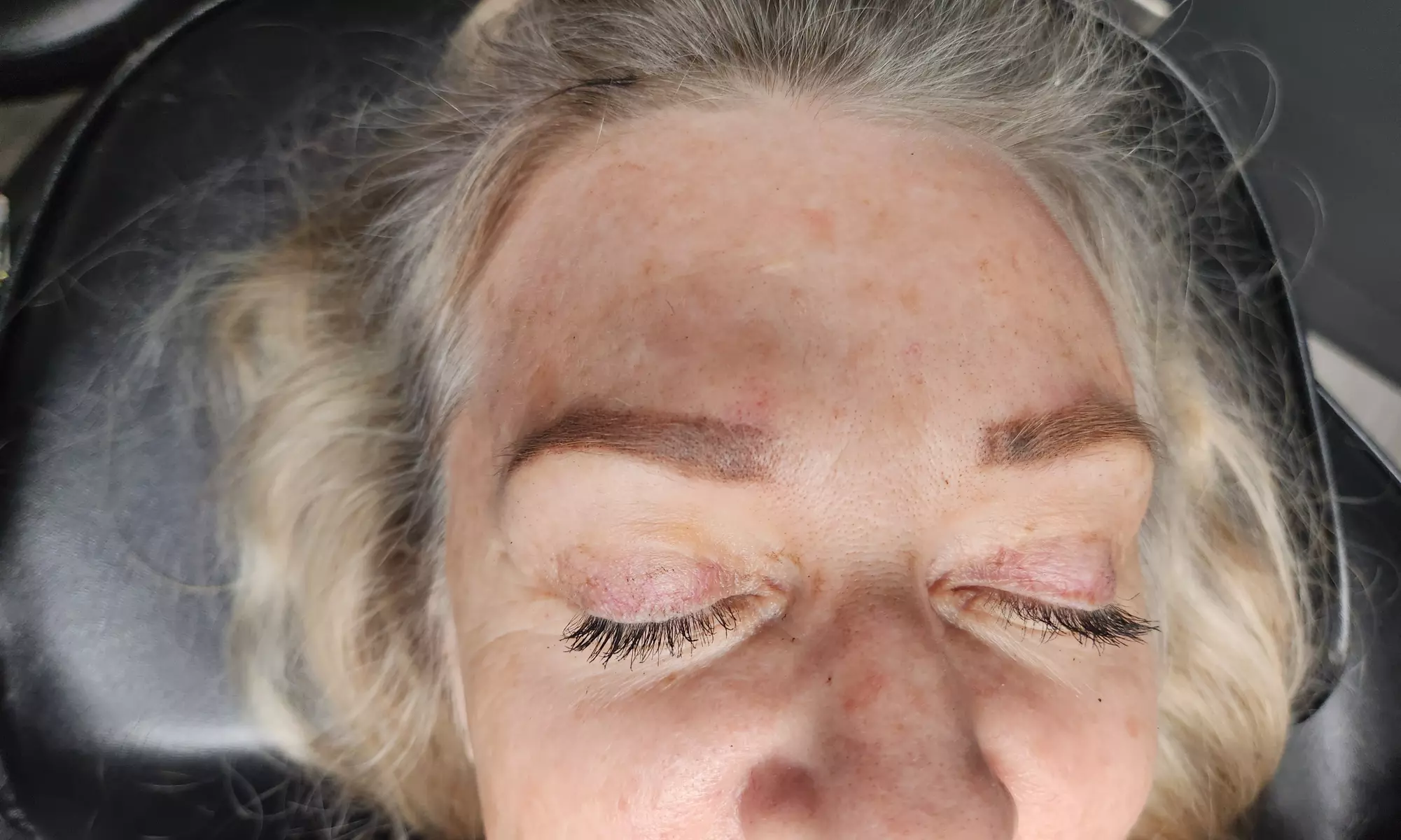 Permanent Eyebrow Microshading or Eyeliner Tattoo Session