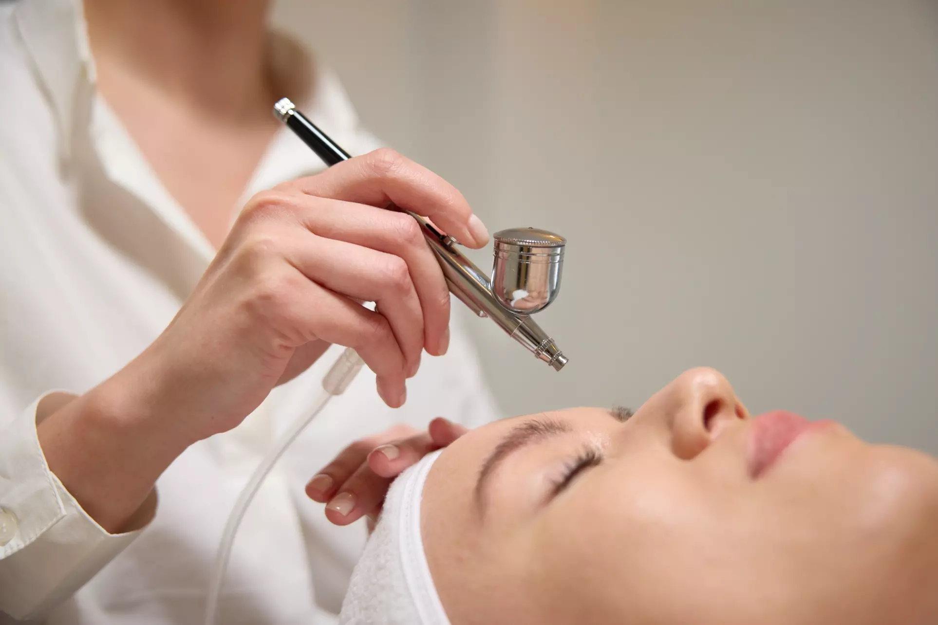 Revitalize Your Skin with a 60- or 90-Minute Facial Session