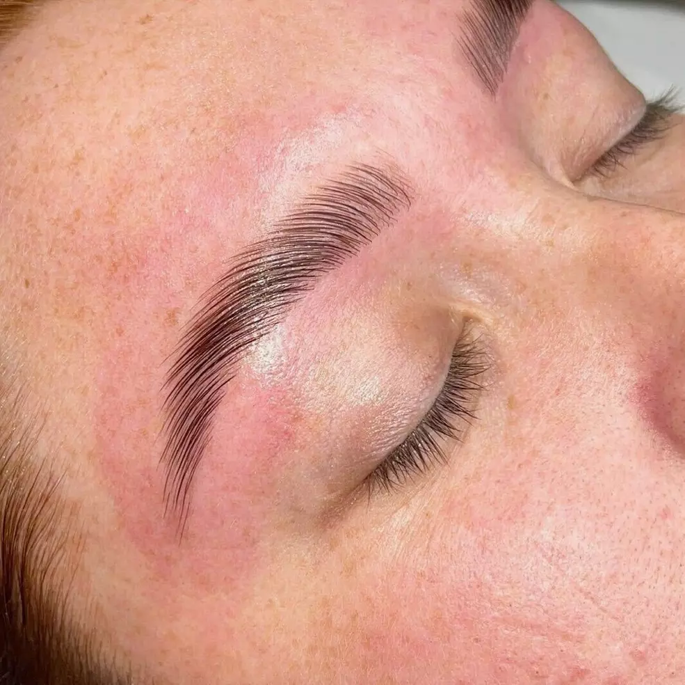 Experience Ashley's Beauty Lounge's brow lamination, tinting & eyelash extensions up to 30% off for a striking transformation - Second Medium