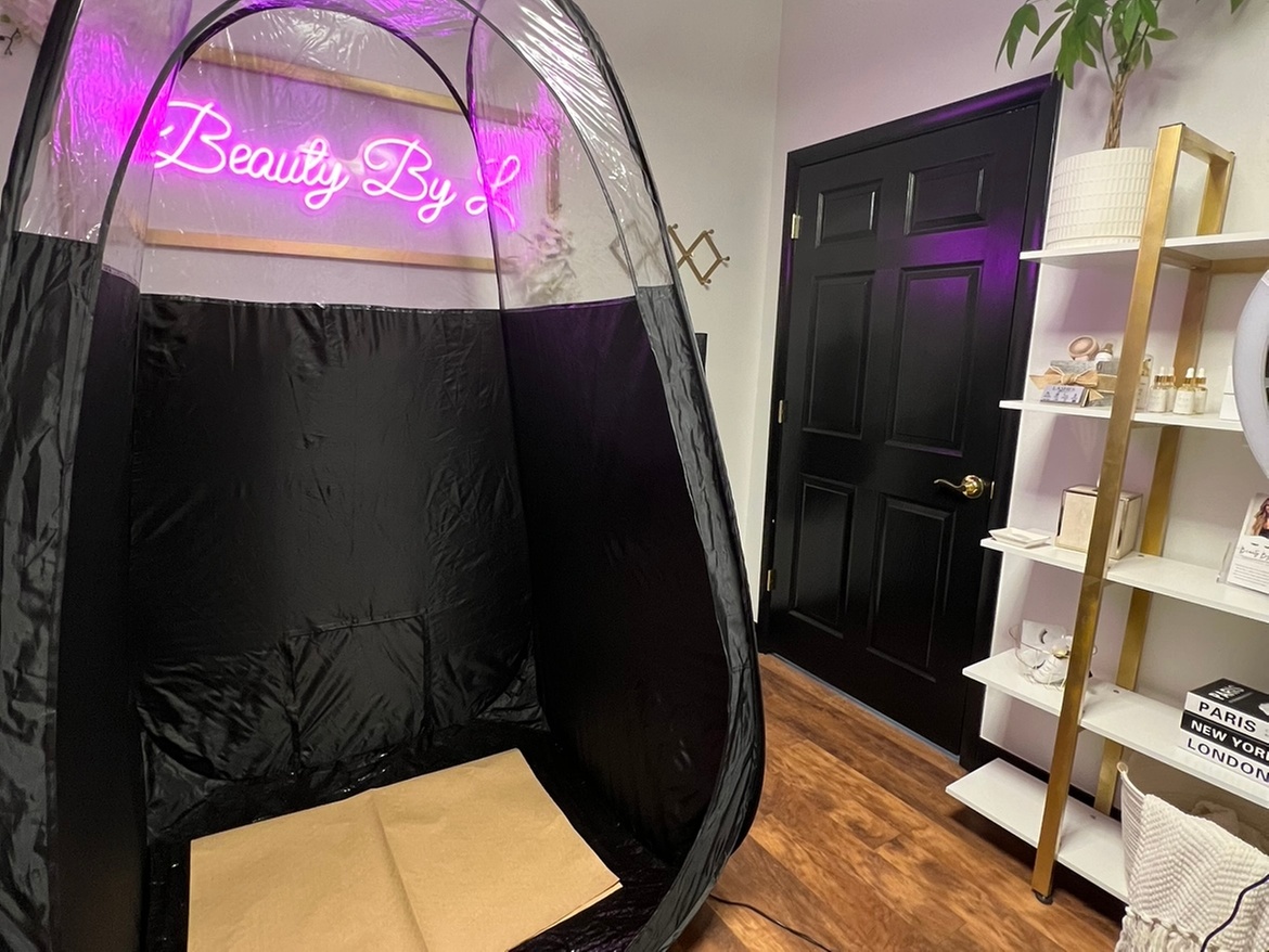 Flawless, Even Tans with Professional Airbrush Spray Tanning Options