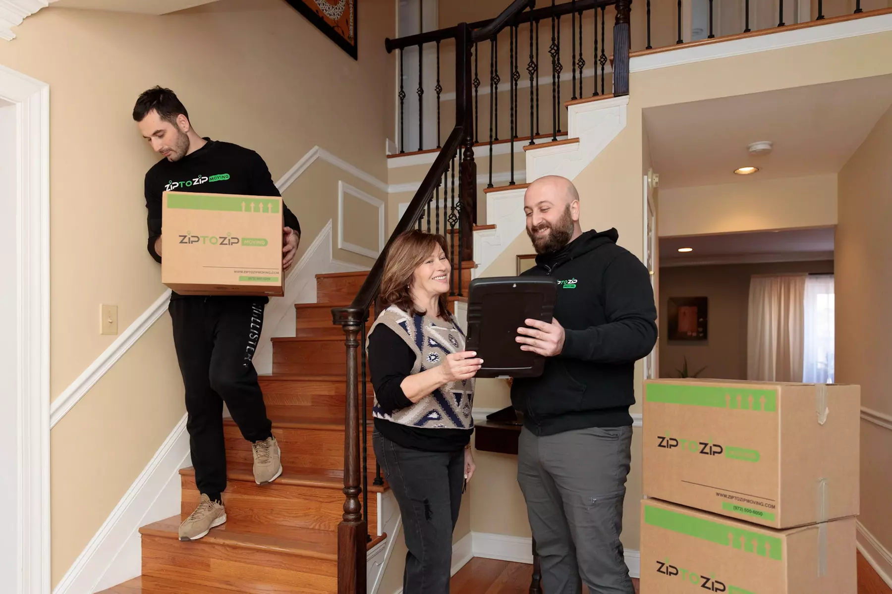 Three hours of moving with three movers and a truck service