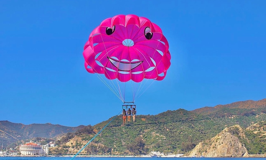 Image 4: Panoramic Catalina Parasailing For Solo Adventurers and Groups