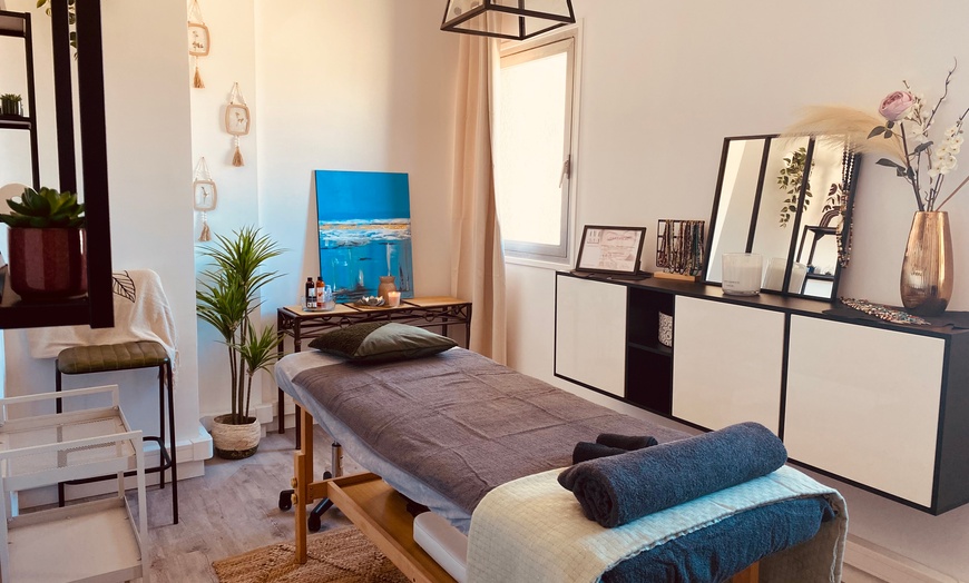 Image 1: Jusqu'à 38% de remise sur Massage - Drainage lymphatique chez Isellys Institut