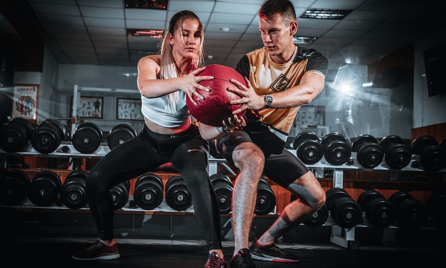 Image 1: Jusqu'à 35% de remise sur Cours de danse et fitness chez WaePass