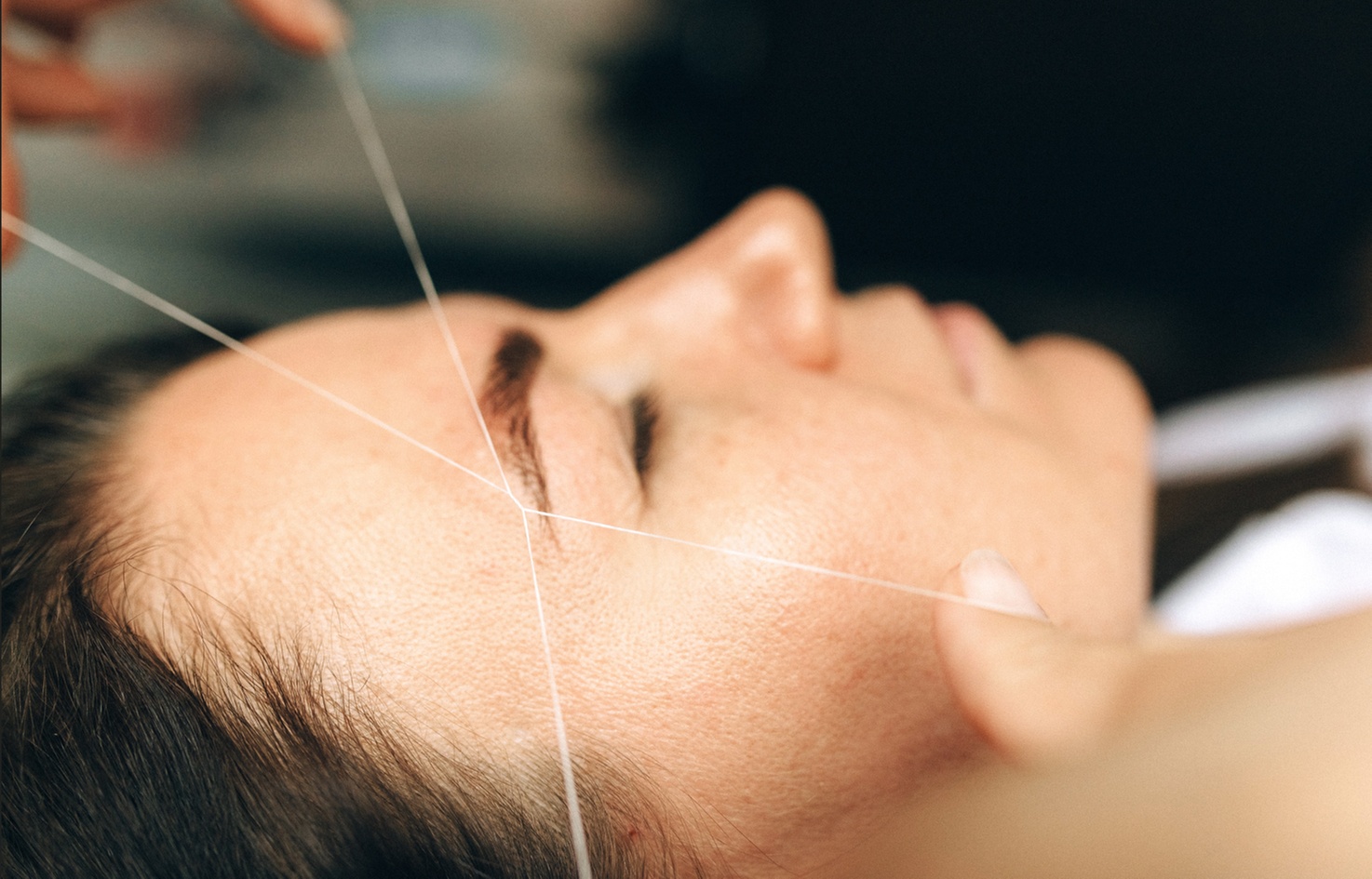 Get Perfect Brows with Expert Eyebrow Threading