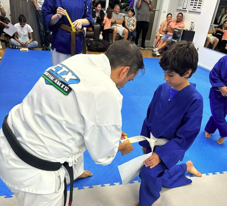 1 Month / 2 Weeks - Children/Teen/Adult Martial Arts Class-In Kendall