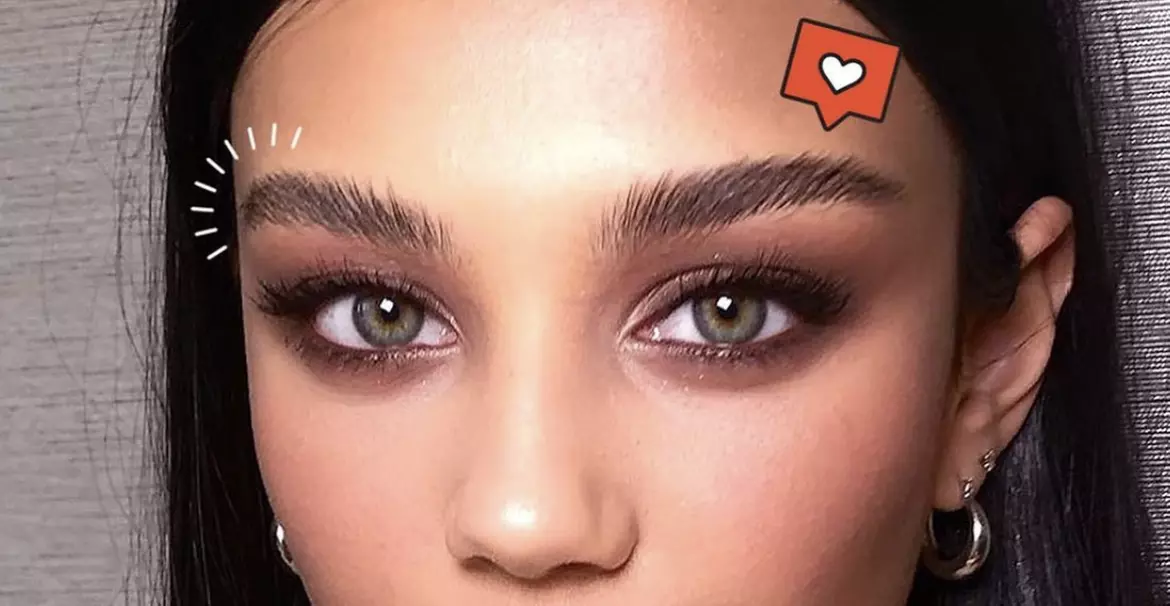 Experience Honey Aesthetics' Brow Lamination, perfect for a fuller look, up to 50% off for first-time clients - Primary Image