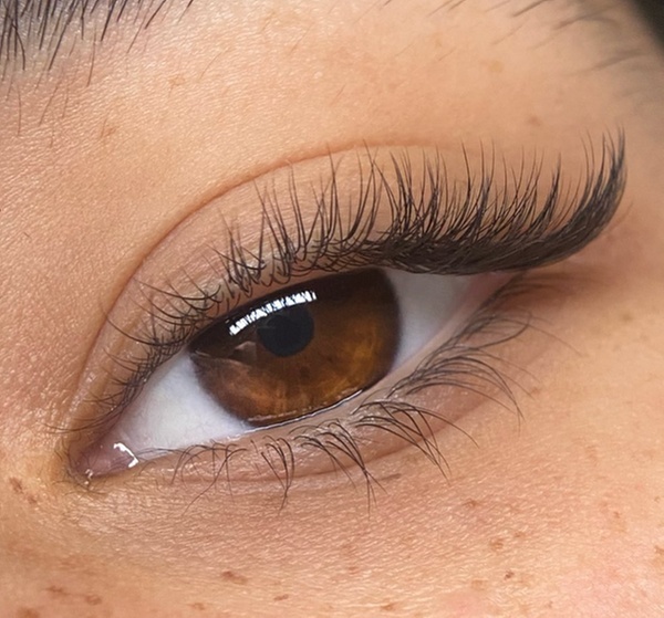 Get a Full Set of Eyelash Extensions for a Fuller, Longer Look at Sultan Beauty