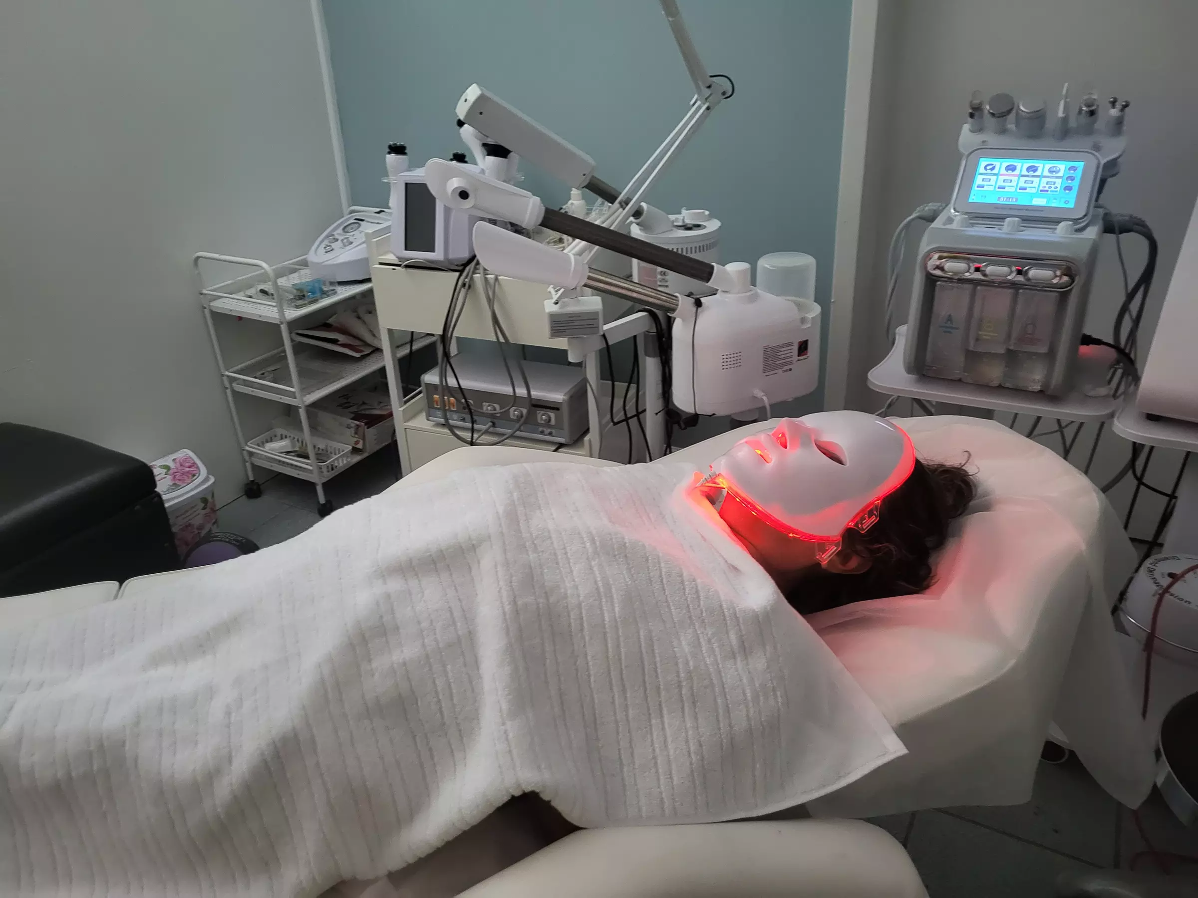 Experience Relaxation at Lucy Skincare Queens with Massage Options Up to 38% Off - Primary Image